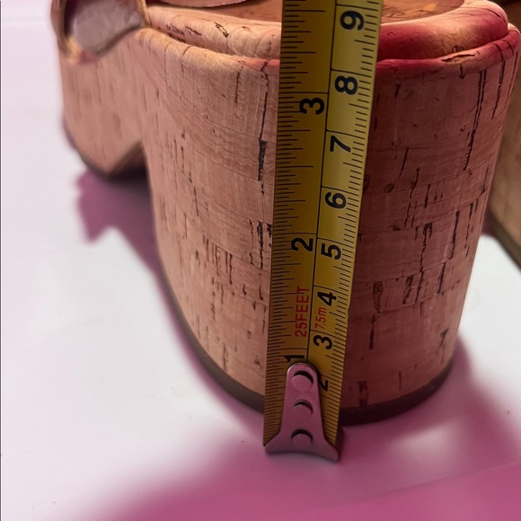 LADIES Gently Worn KORKS EASE SANDALS .. - Picture 5 of 9